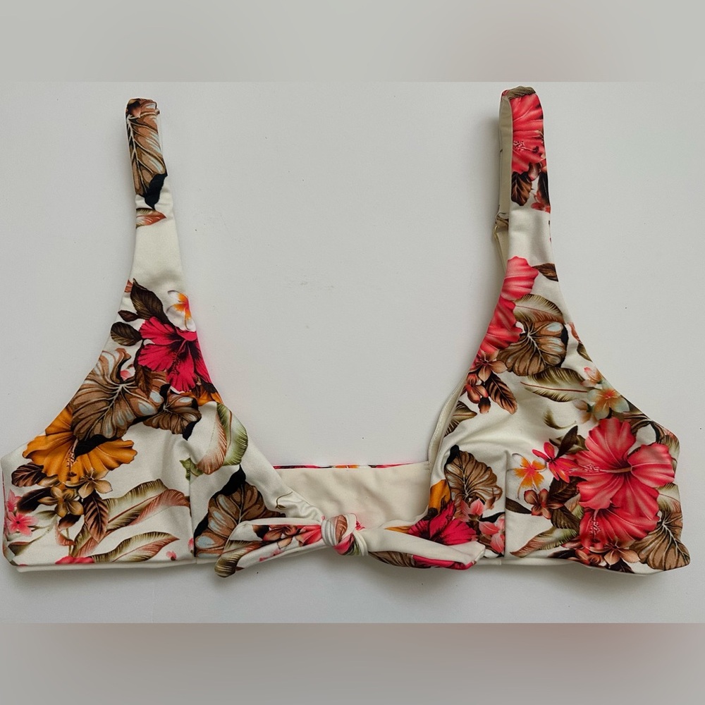 Beach Bunny Tropicali Hibiscus Floral Print Tie Front Bikini Top